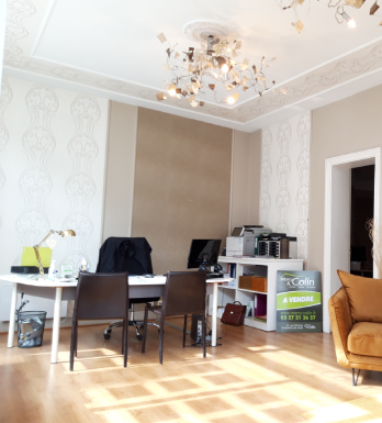 intérieur de l'agence Marcy & Colin immobilier